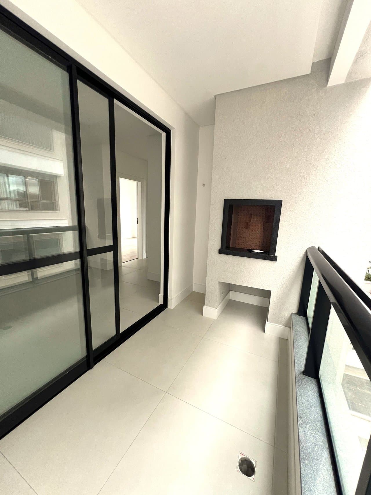 Apartamento de 2 quartos com 2 suítes e 90 m² em Itajaí