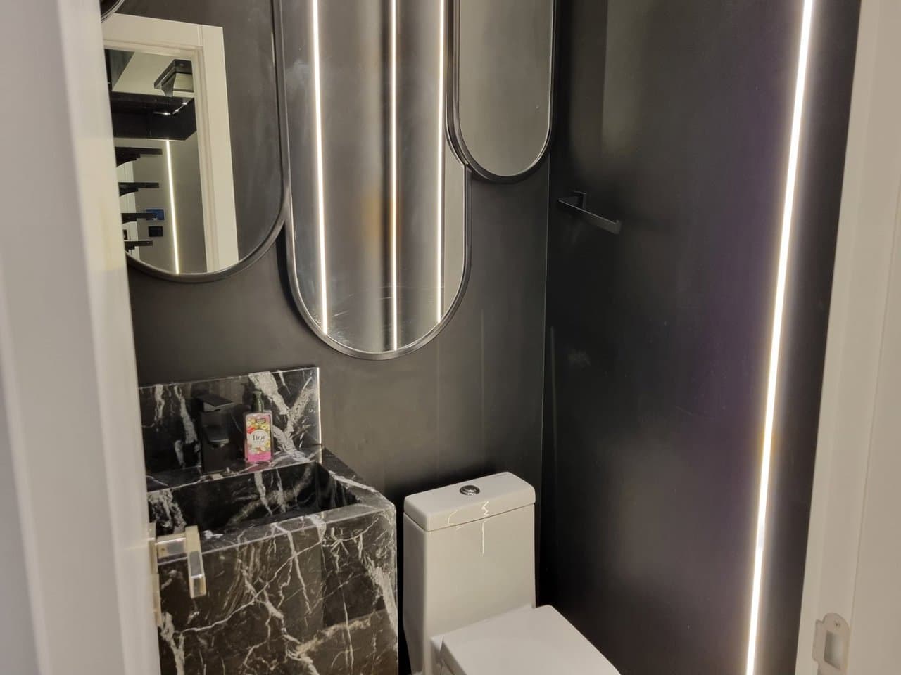 Apartamento de 3 quartos com 3 suítes e 191 m² em Itajaí