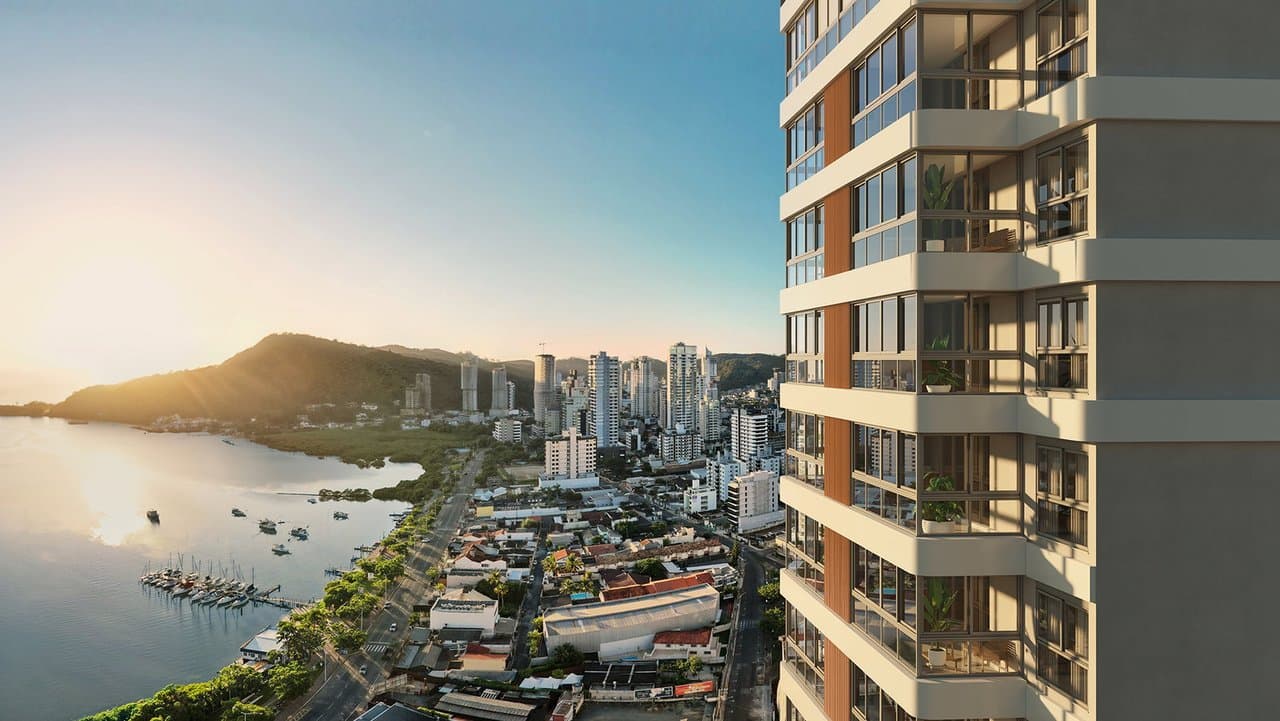 Apartamento de 4 quartos com 4 suítes e 217 m² em Itajaí
