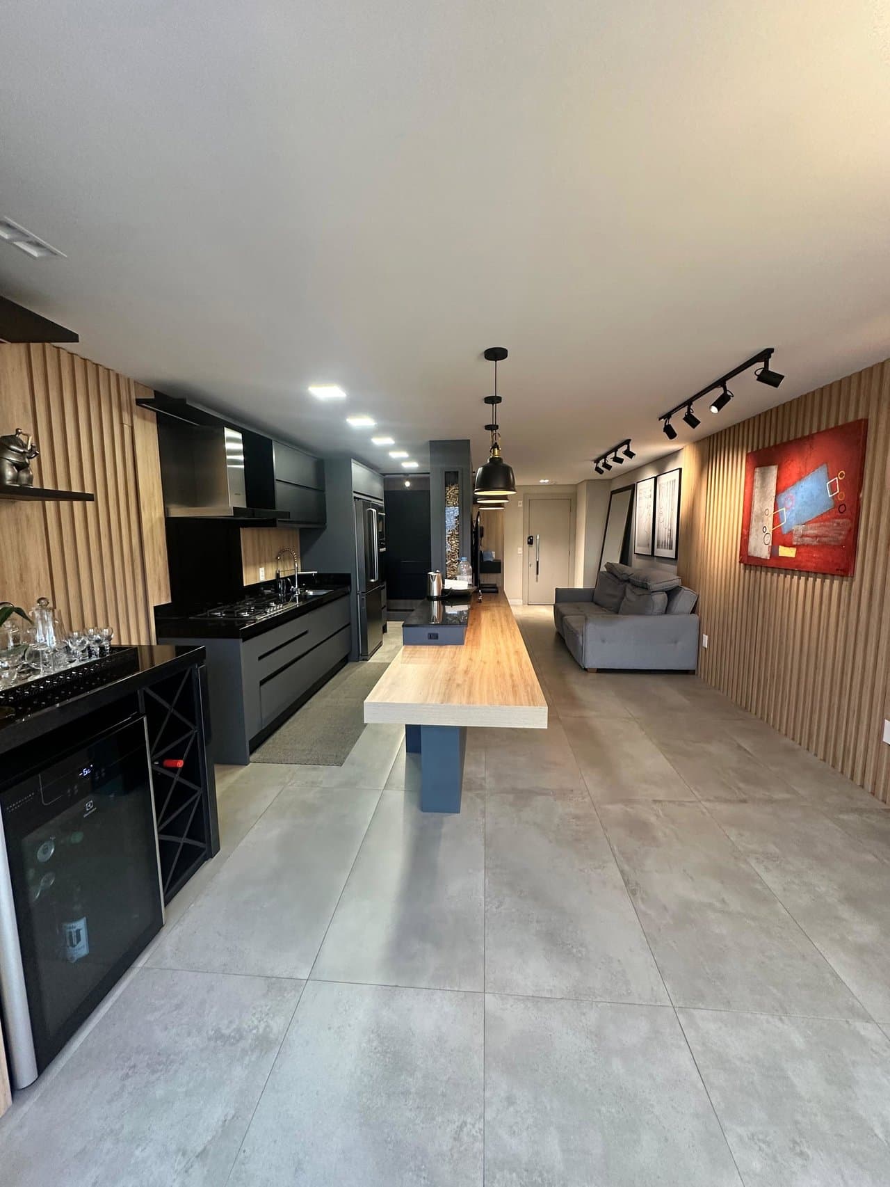 Apartamento de 2 quartos com 2 suítes e 82 m² em Itajaí