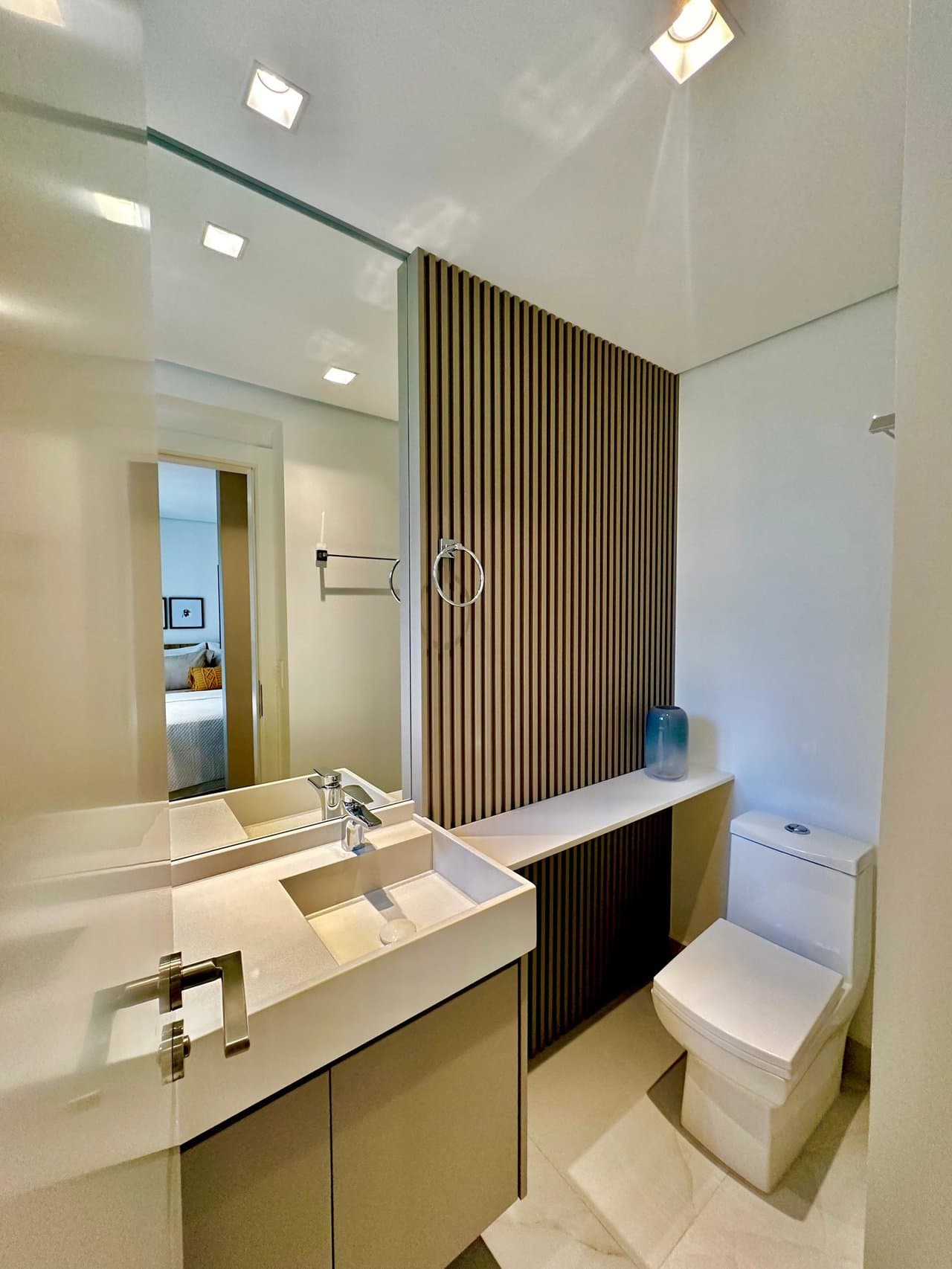 Apartamento de 3 quartos com 3 suítes e 185 m² em Itajaí
