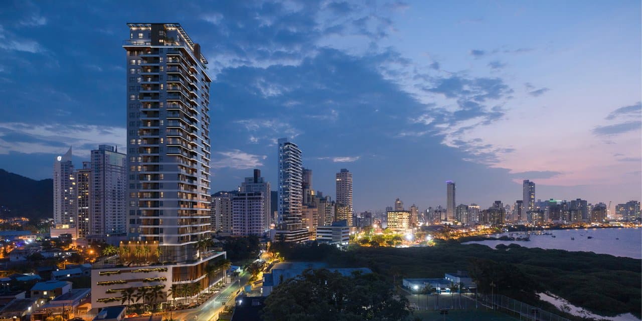 Apartamento de 3 quartos com 3 suítes e 129 m² em Itajaí