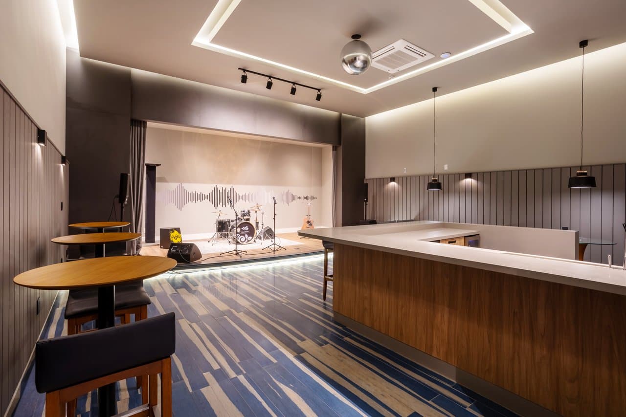 Apartamento de 4 quartos com 4 suítes e 180 m² em Itajaí