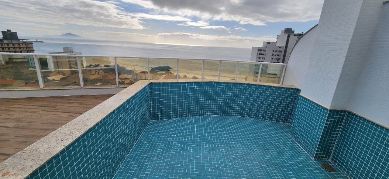 Apartamento de 4 quartos com 4 suítes e 276 m² em Itajaí