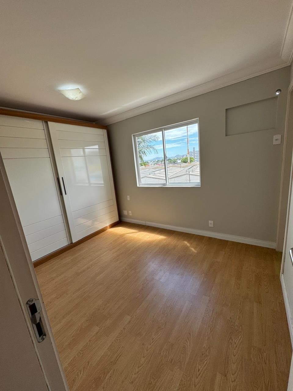 Apartamento de 1 quarto com 1 suíte e 56 m² em Itajaí