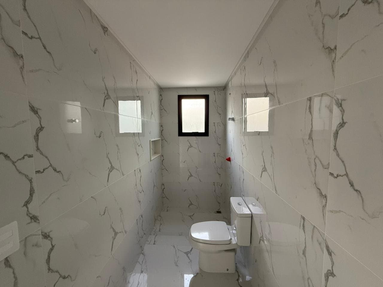 Apartamento de 2 quartos com 2 suítes e 92 m² em Itajaí