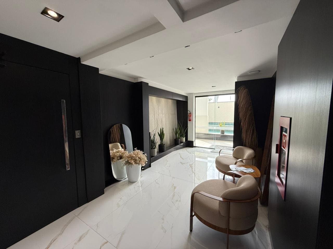 Apartamento de 2 quartos com 2 suítes e 92 m² em Itajaí