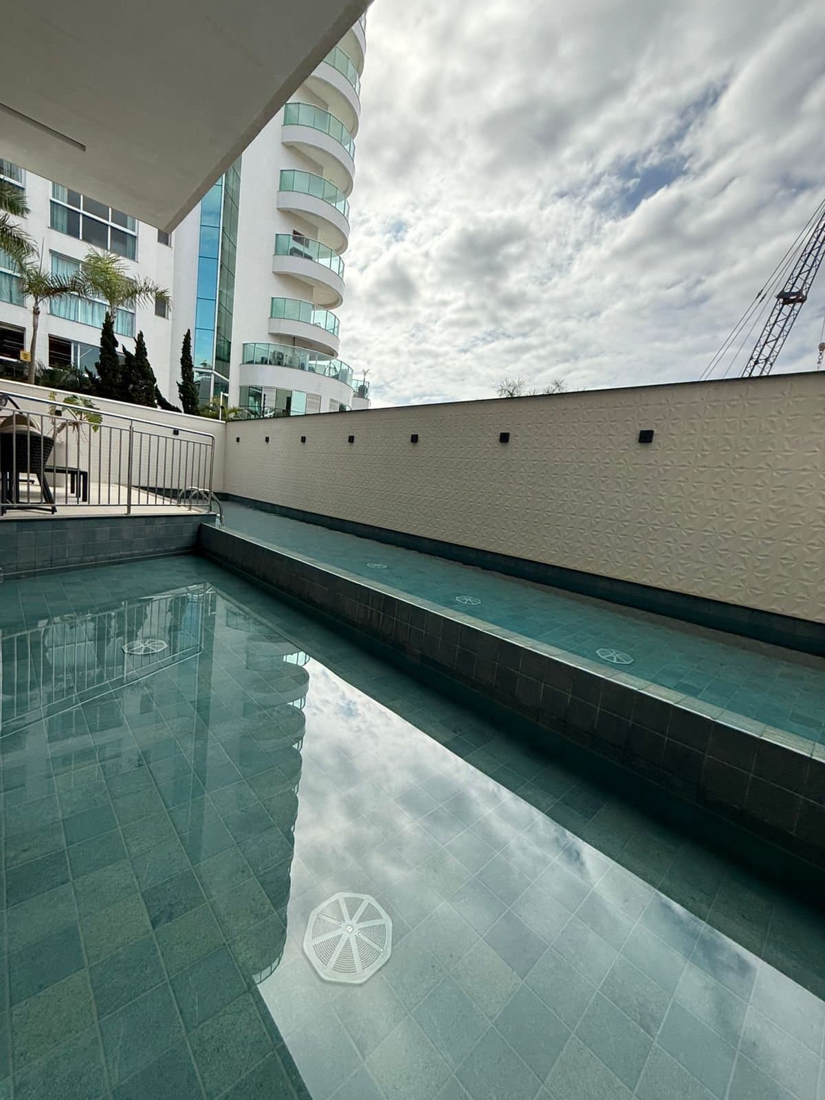 Apartamento de 2 quartos com 2 suítes e 92 m² em Itajaí