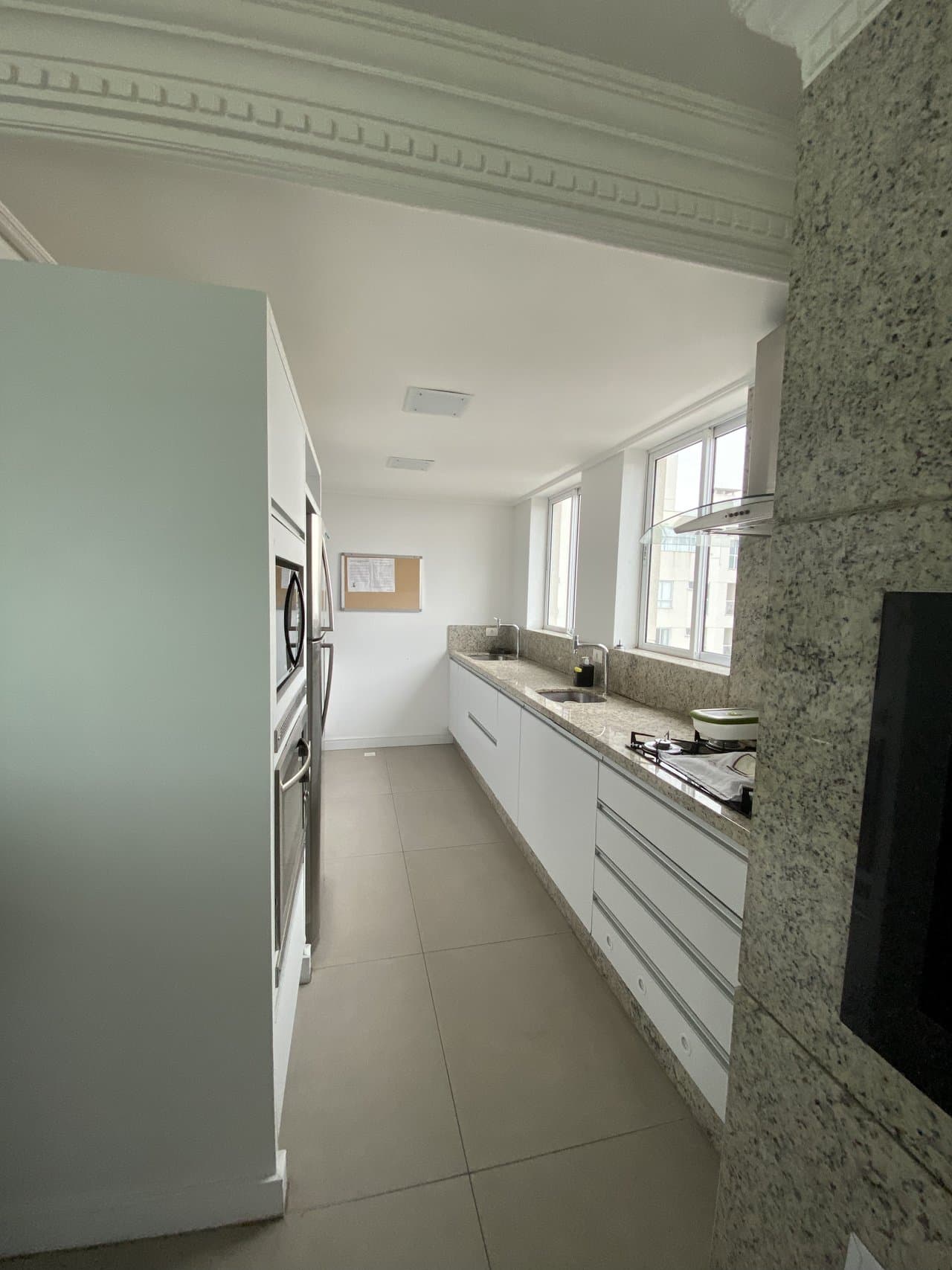 Apartamento de 2 quartos com 1 suíte e 76 m² em Itajaí