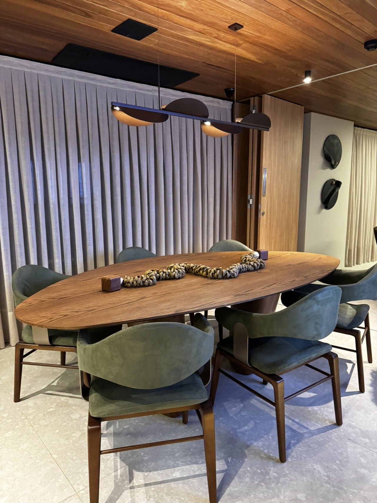 Apartamento de 3 quartos com 3 suítes e 99 m² em Itajaí