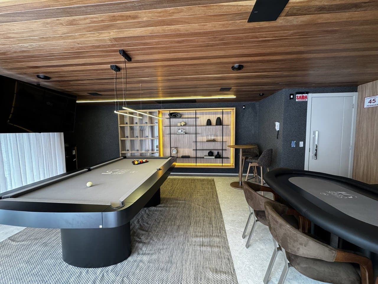 Apartamento de 3 quartos com 3 suítes e 99 m² em Itajaí