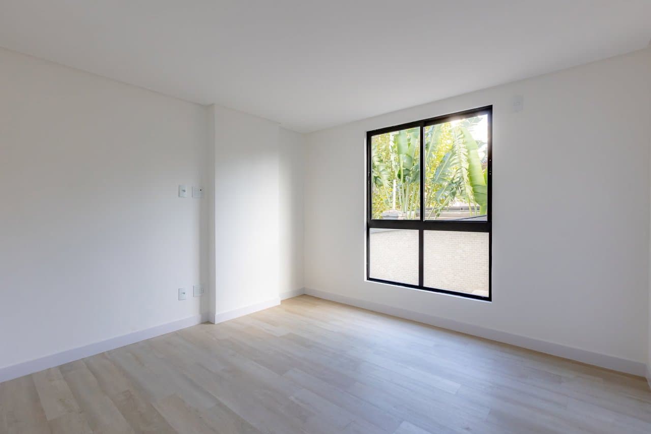 Apartamento de 4 quartos com 4 suítes e 229 m² em Praia Brava , Itajaí