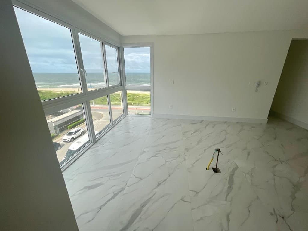 Apartamento de 3 quartos com 2 suítes e 110 m² em Praia Brava , Itajaí