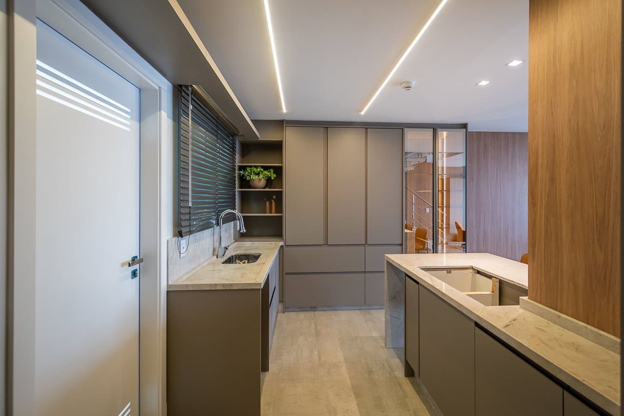 Apartamento de 3 quartos com 3 suítes e 329 m² em Fazenda, Itajaí