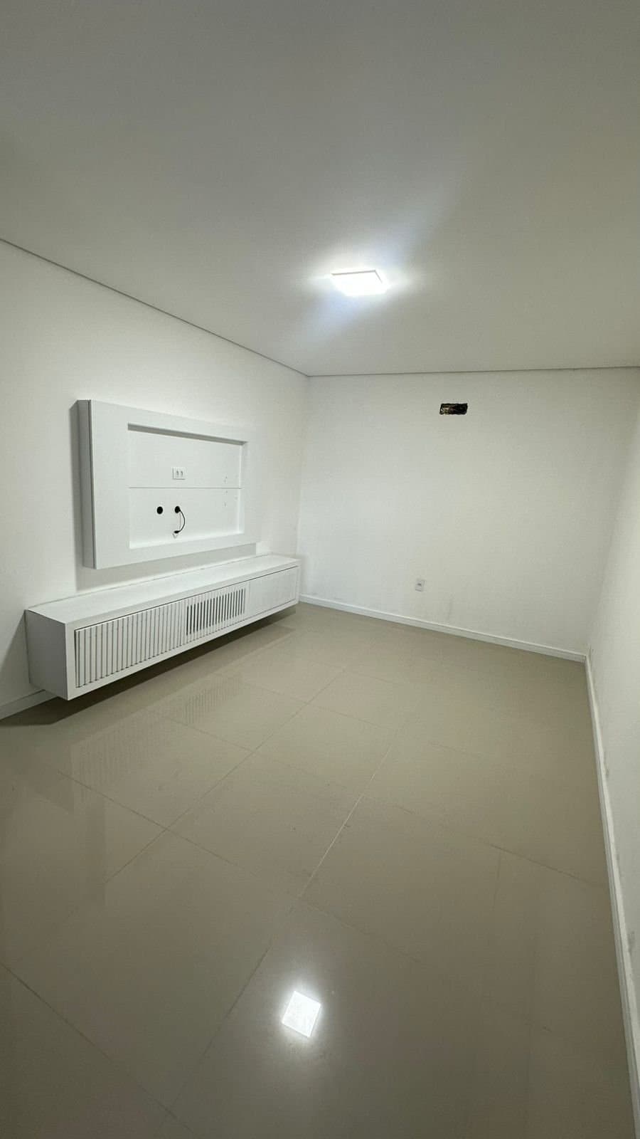 Casa de 3 quartos com 2 suítes e 172 m² em São José
