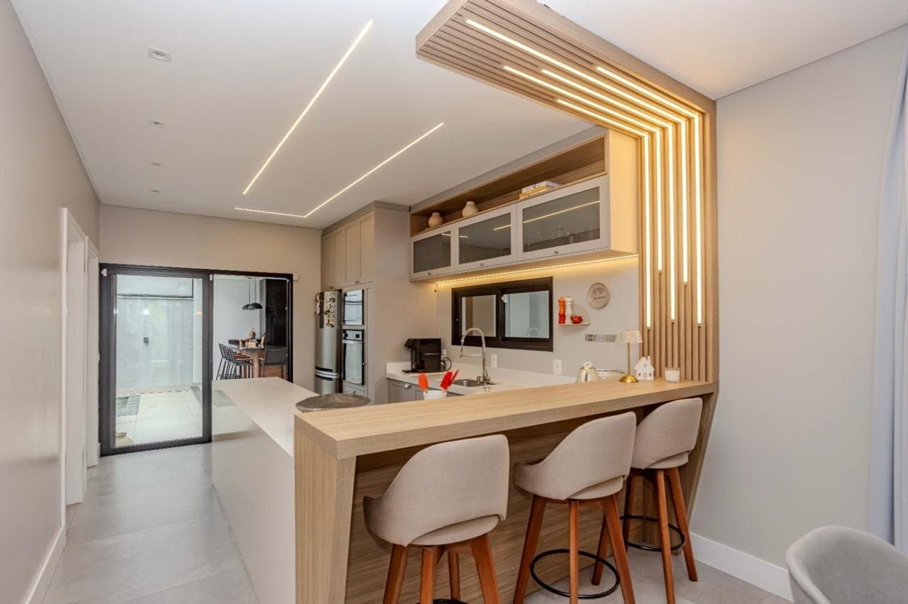 Casa de 2 quartos com 2 suítes e 157 m² em Camboriú