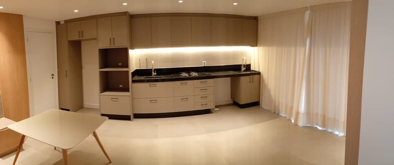 Apartamento de 2 quartos com 1 suíte e 69 m² em Camboriú