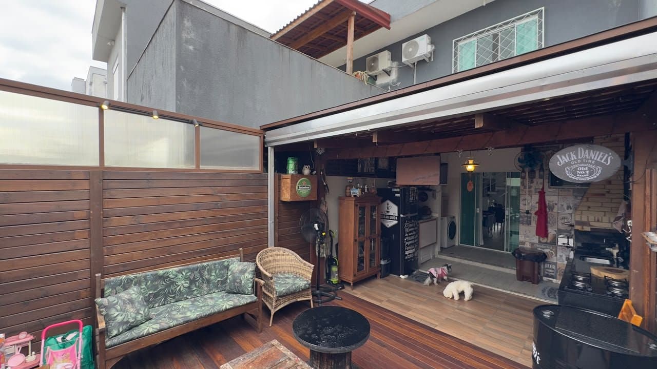 Casa de 2 quartos e 62 m² em Camboriú