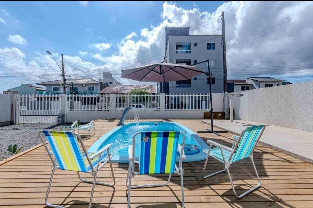 Casa de 3 quartos com 1 suíte e 200 m² em Camboriú