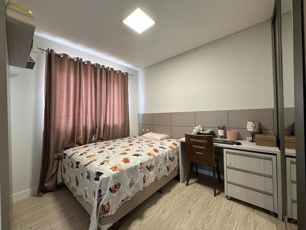 Apartamento de 2 quartos com 1 suíte e 78 m² em Camboriú