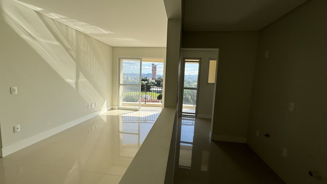 Apartamento de 2 quartos com 1 suíte e 77 m² em Camboriú