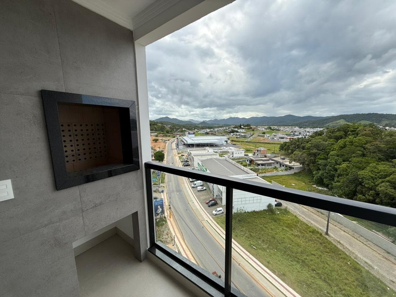 Apartamento de 3 quartos com 2 suítes e 92 m² em Camboriú