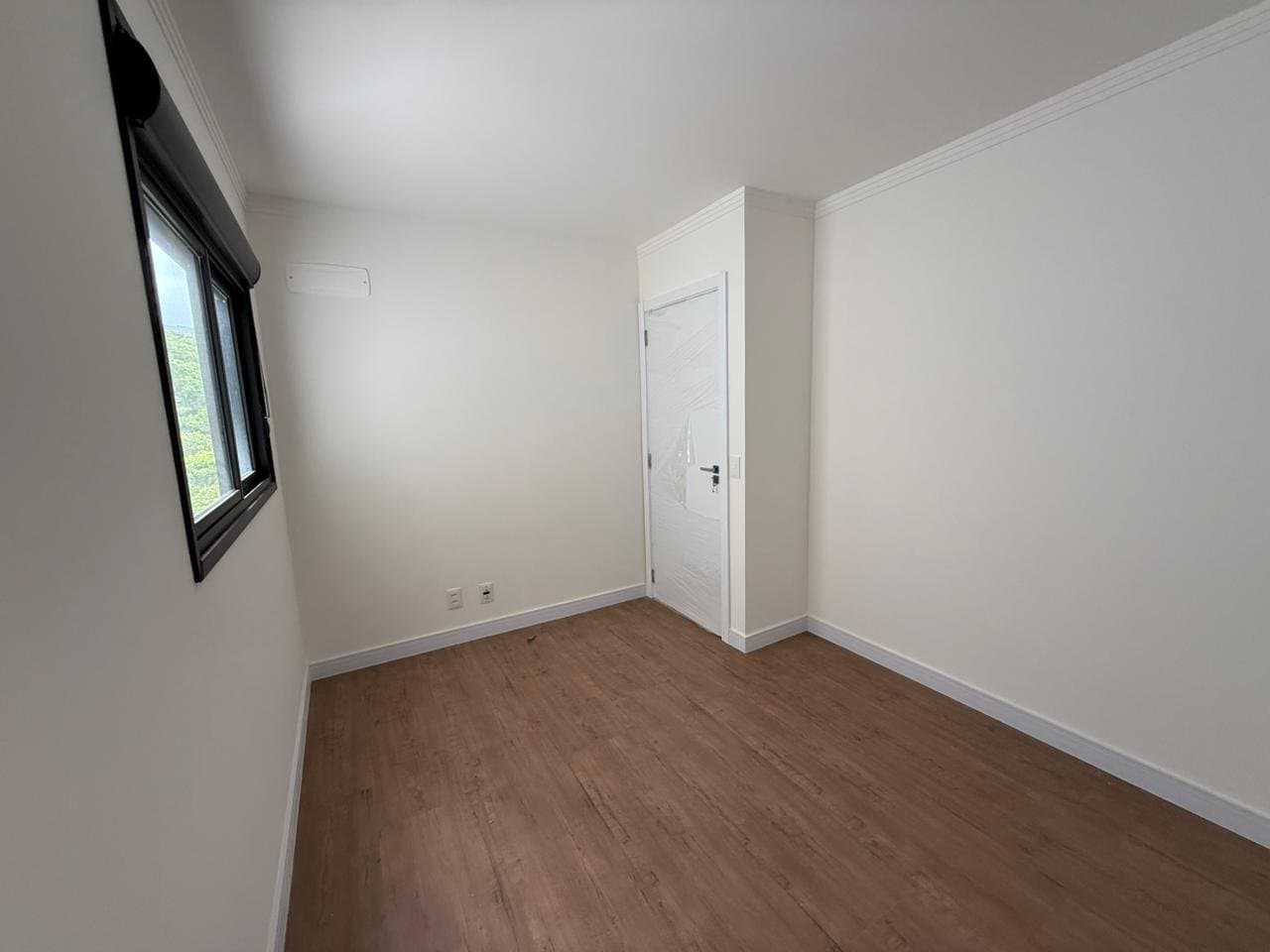 Apartamento de 3 quartos com 2 suítes e 92 m² em Camboriú