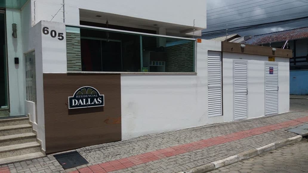 Apartamento de 2 quartos com 1 suíte e 69 m² em Camboriú