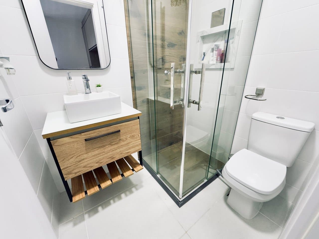 Casa de 2 quartos com 2 suítes e 68 m² em Camboriú