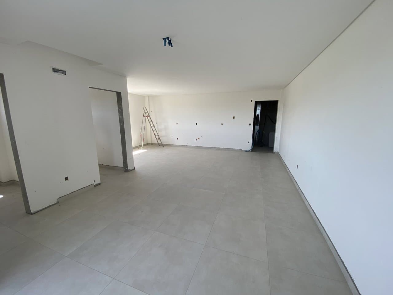 Apartamento de 2 quartos com 1 suíte e 105 m² em Camboriú