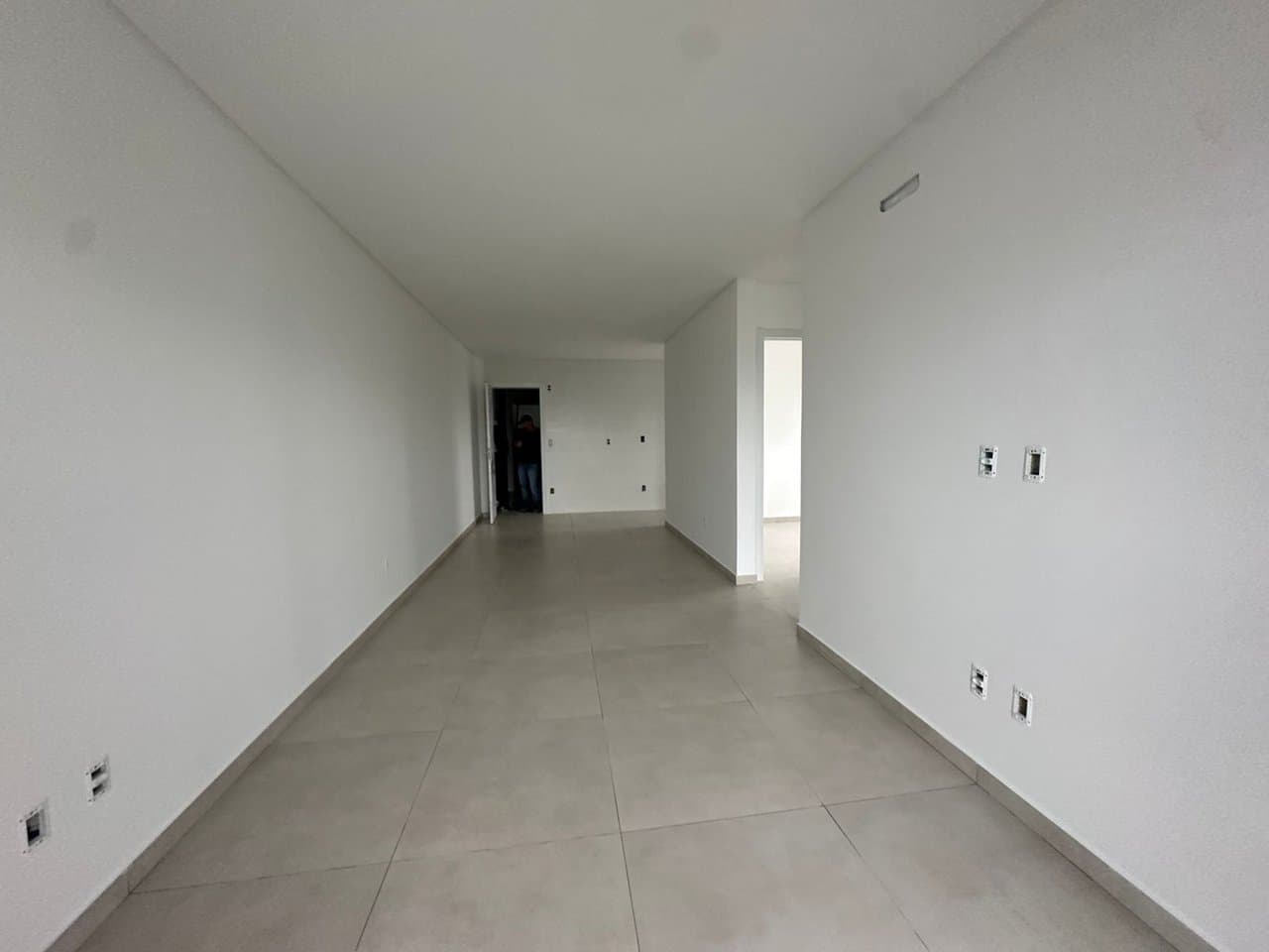 Apartamento de 2 quartos com 1 suíte e 105 m² em Camboriú