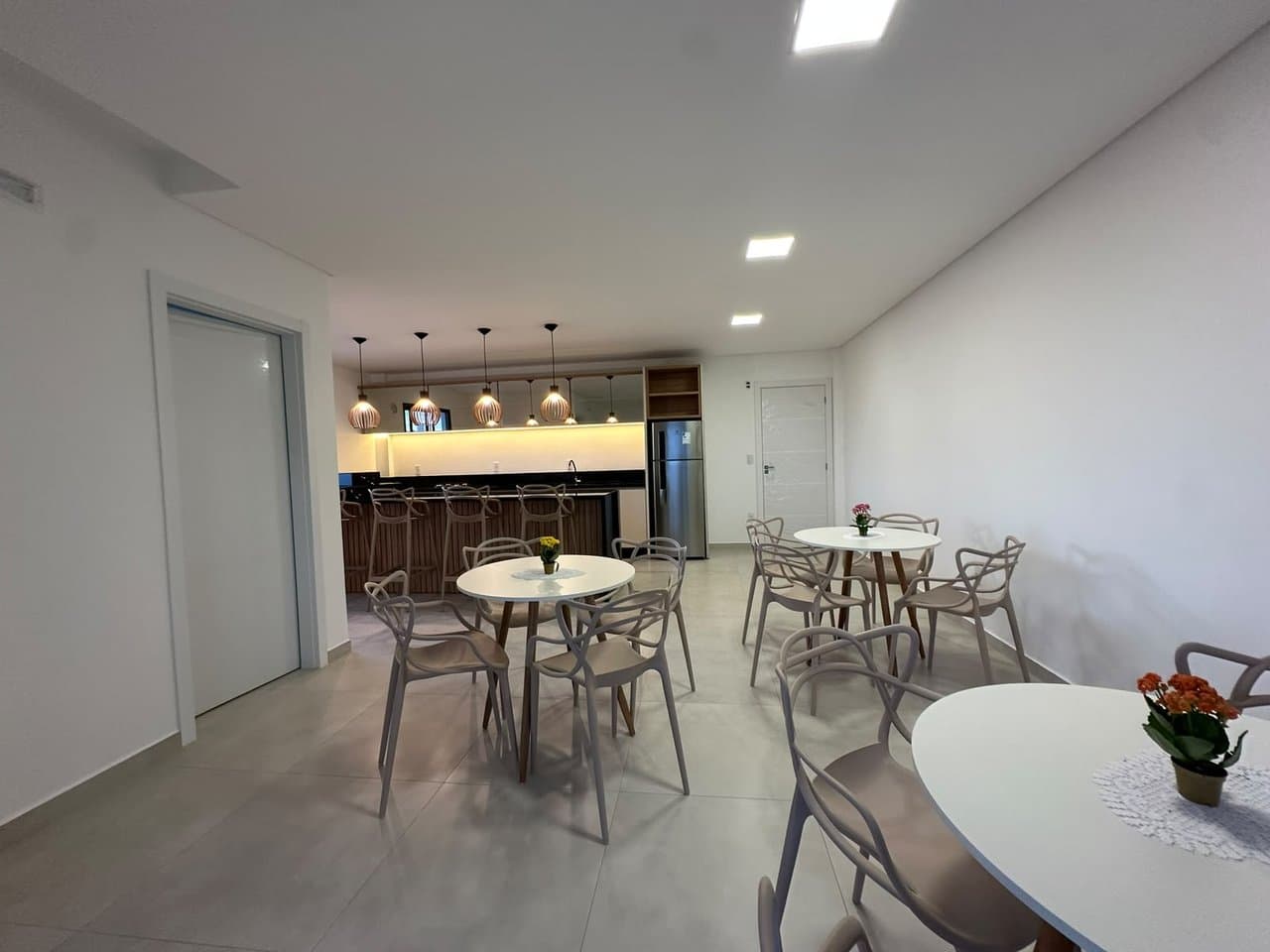 Apartamento de 2 quartos com 1 suíte e 105 m² em Camboriú