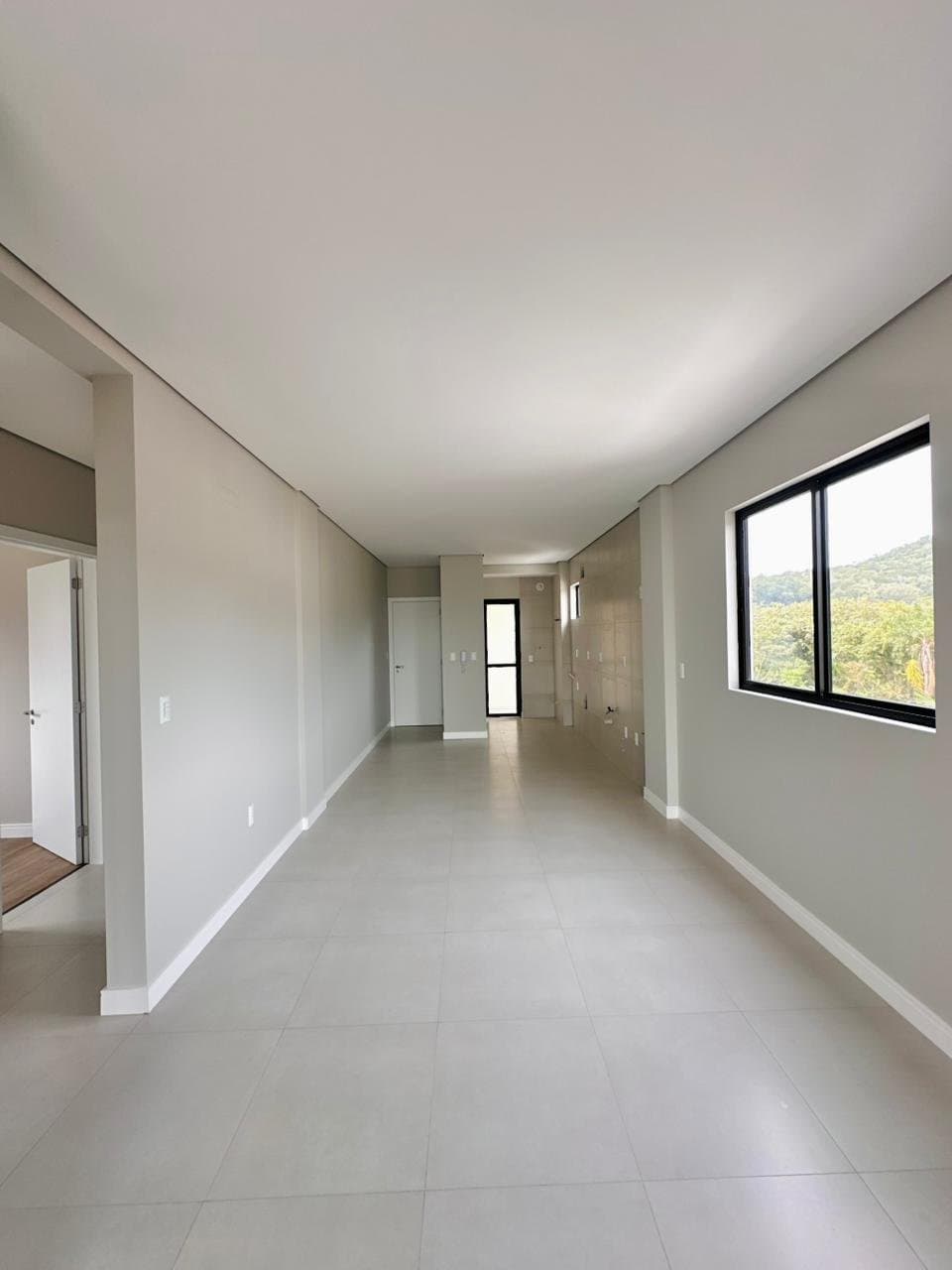 Apartamento de 3 quartos com 1 suíte e 93 m² em Camboriú