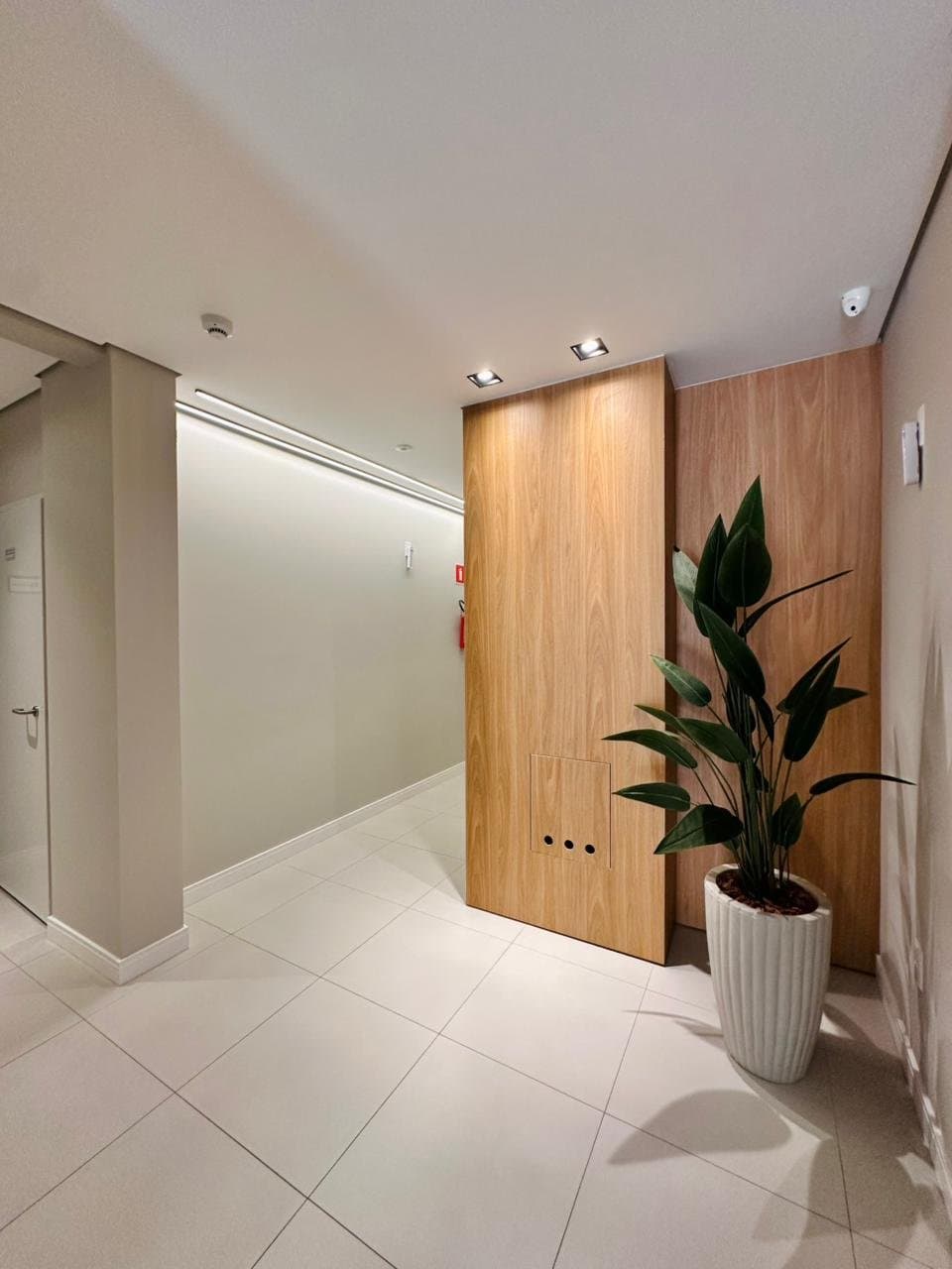 Apartamento de 3 quartos com 1 suíte e 93 m² em Camboriú