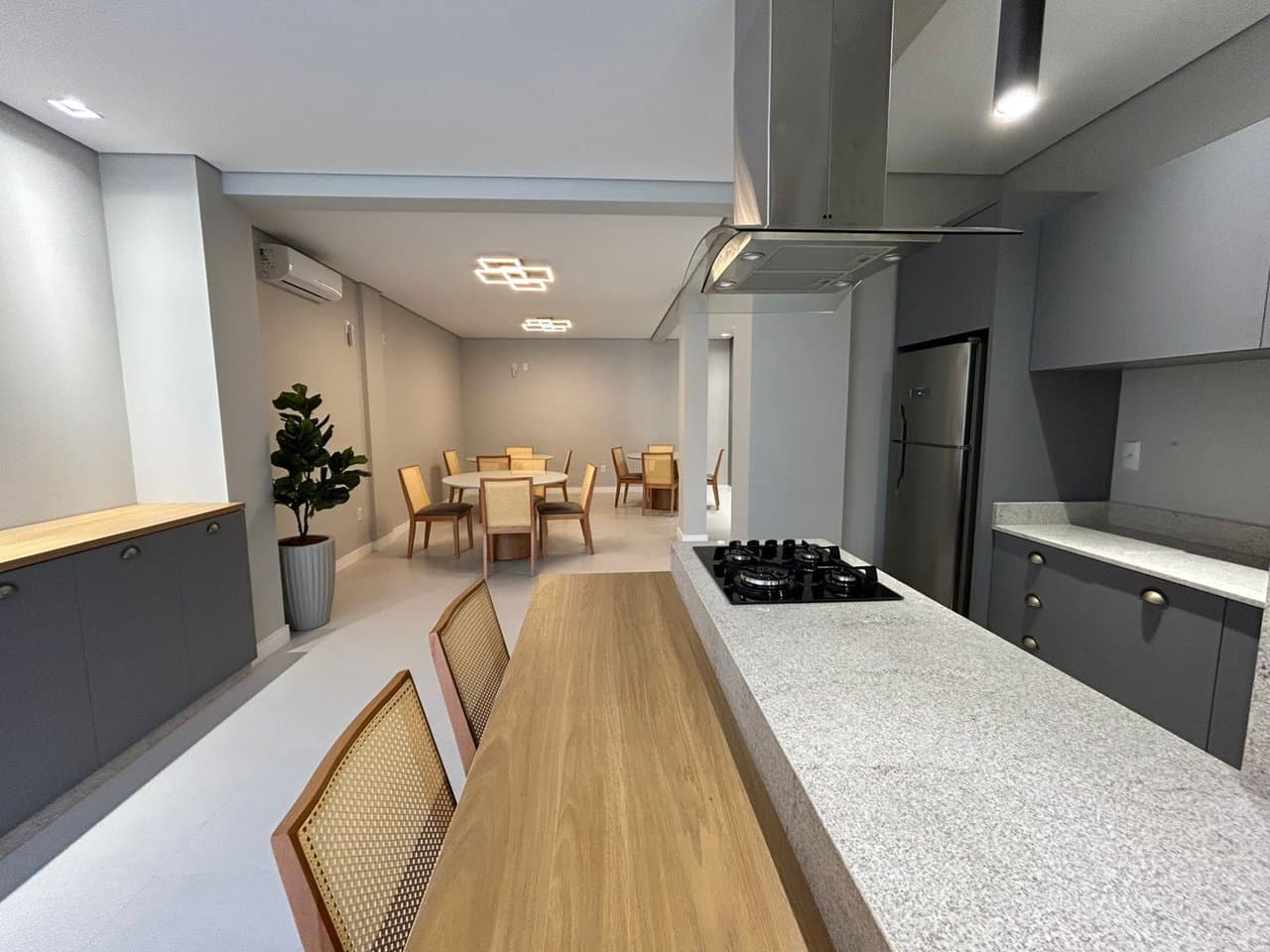 Apartamento de 3 quartos com 1 suíte e 93 m² em Camboriú