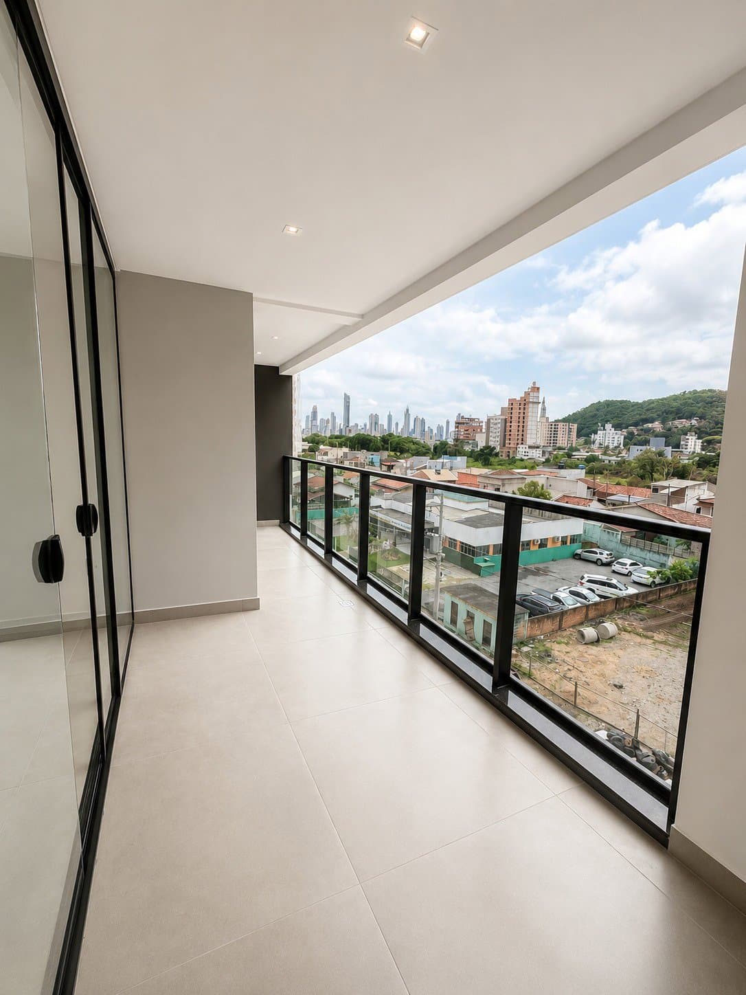 Apartamento de 2 quartos com 1 suíte e 69 m² em Camboriú