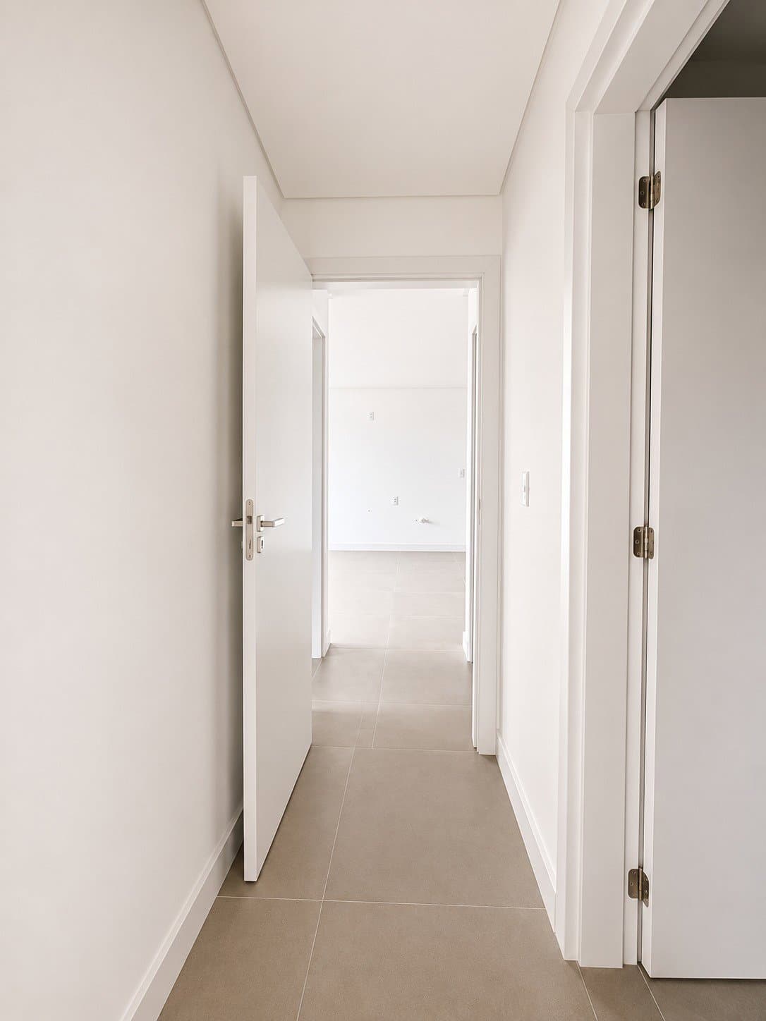 Apartamento de 2 quartos com 1 suíte e 69 m² em Camboriú