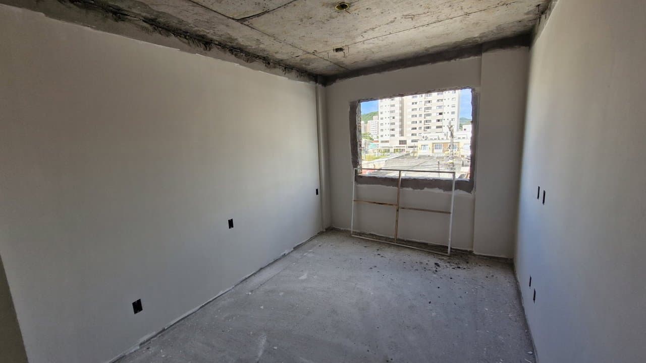 Apartamento de 3 quartos com 1 suíte e 85 m² em Camboriú