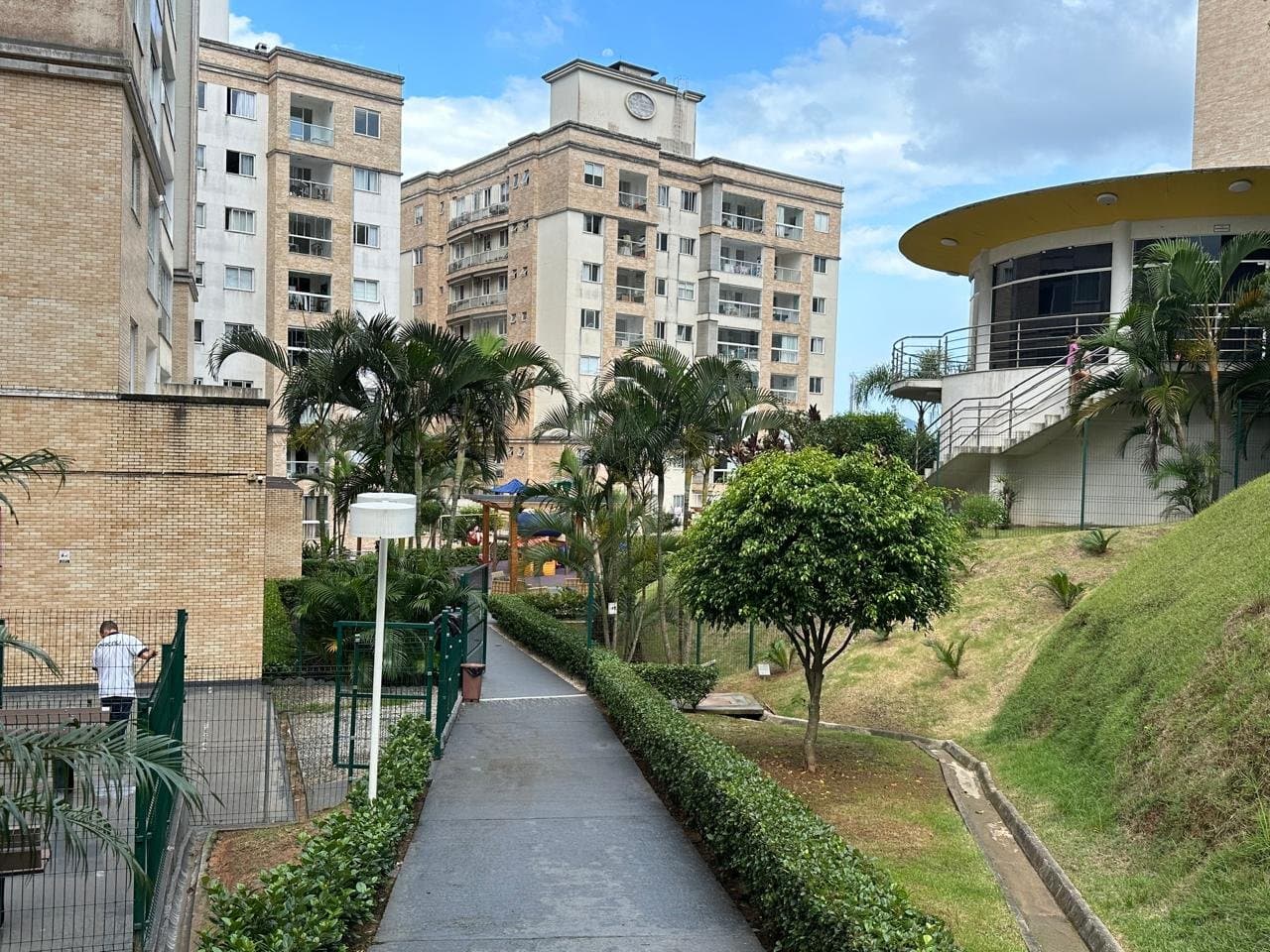 Apartamento de 2 quartos com 1 suíte e 72 m² em Camboriú