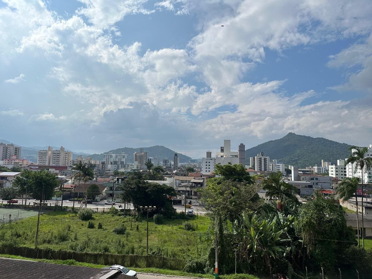 Apartamento de 2 quartos com 1 suíte e 72 m² em Camboriú