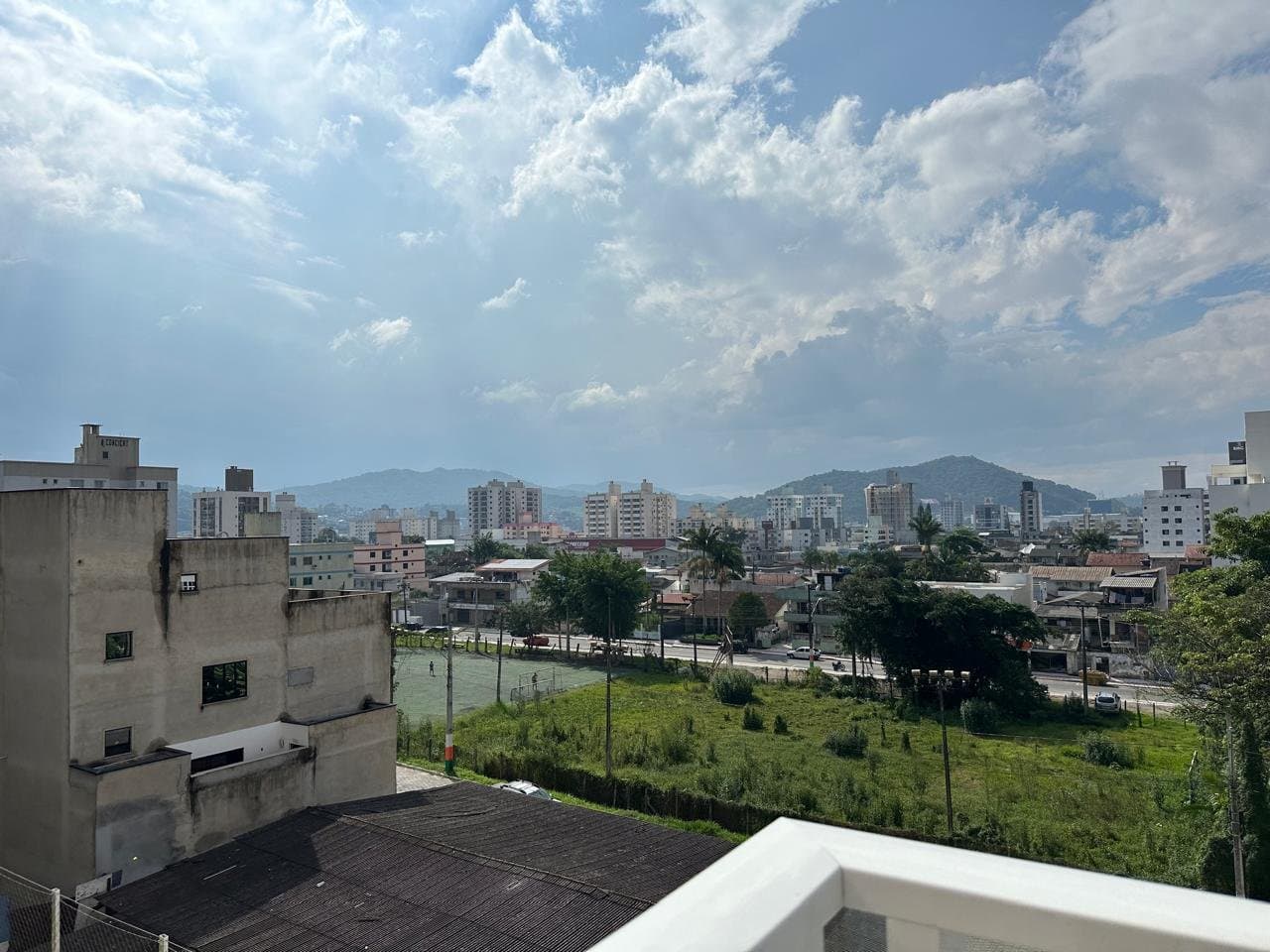 Apartamento de 2 quartos com 1 suíte e 72 m² em Camboriú