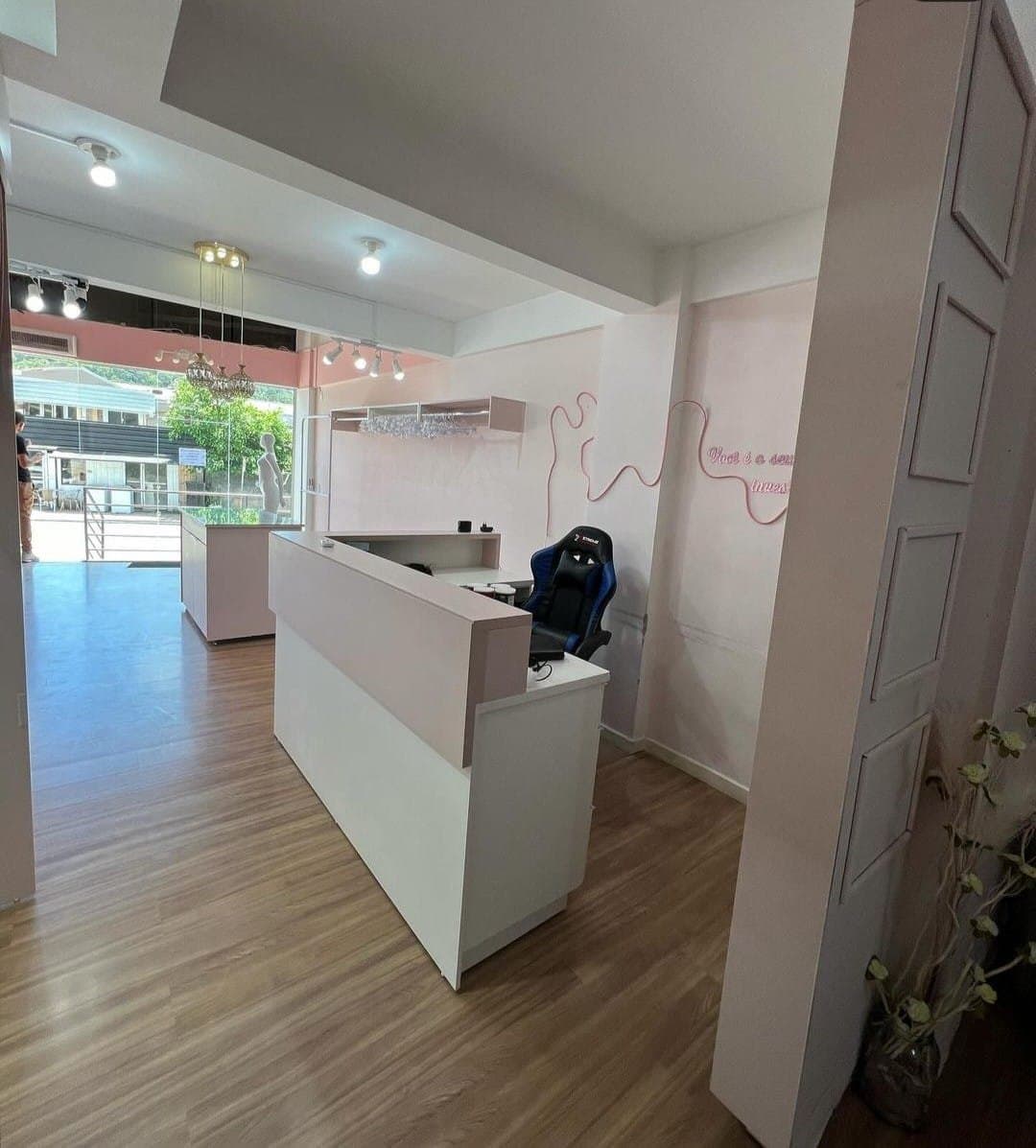 Sala Comercial 61 m² em Camboriú