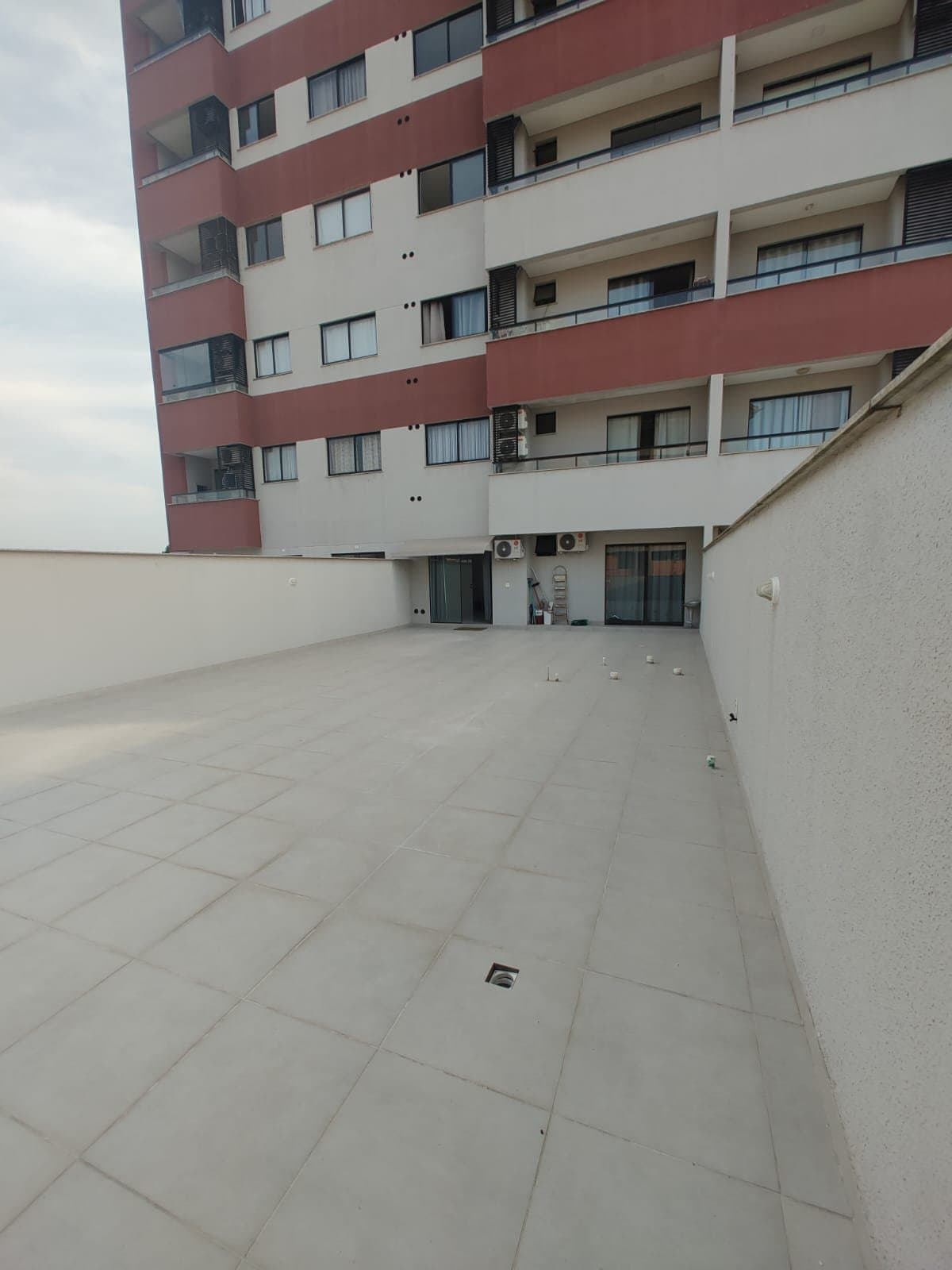 Apartamento de 1 quarto e 171 m² em Camboriú