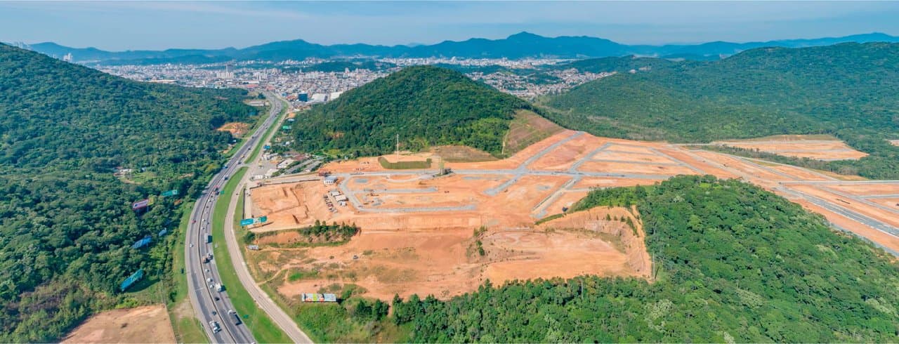 Terreno em Várzea do Ranchinho, Camboriú