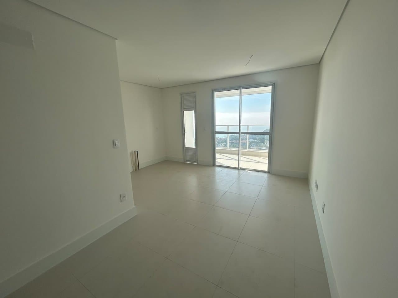 Apartamento de 3 quartos com 1 suíte e 92 m² em Penha