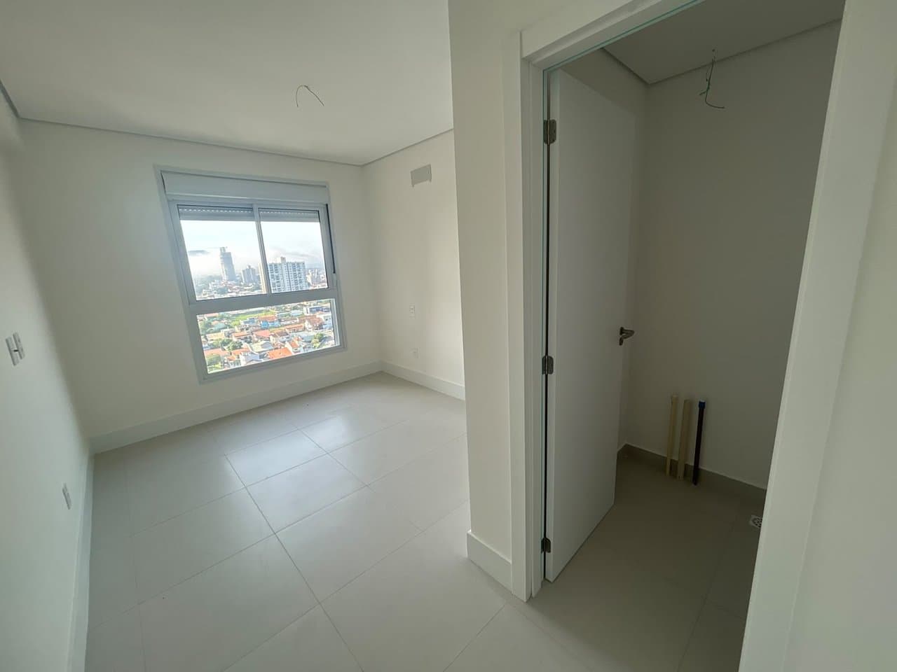 Apartamento de 3 quartos com 1 suíte e 92 m² em Penha