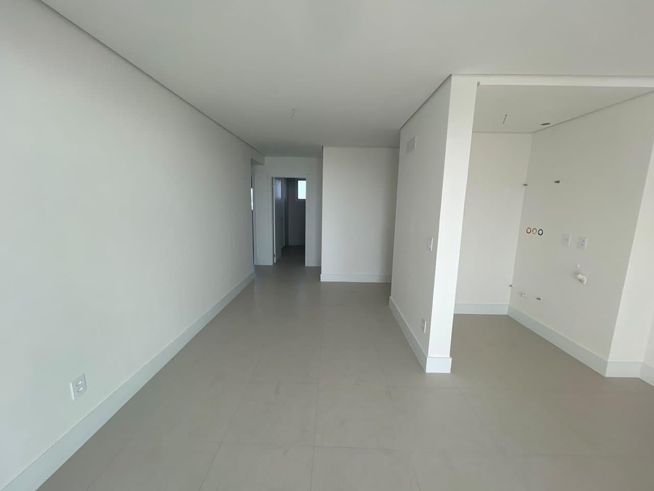 Apartamento de 3 quartos com 1 suíte e 92 m² em Penha