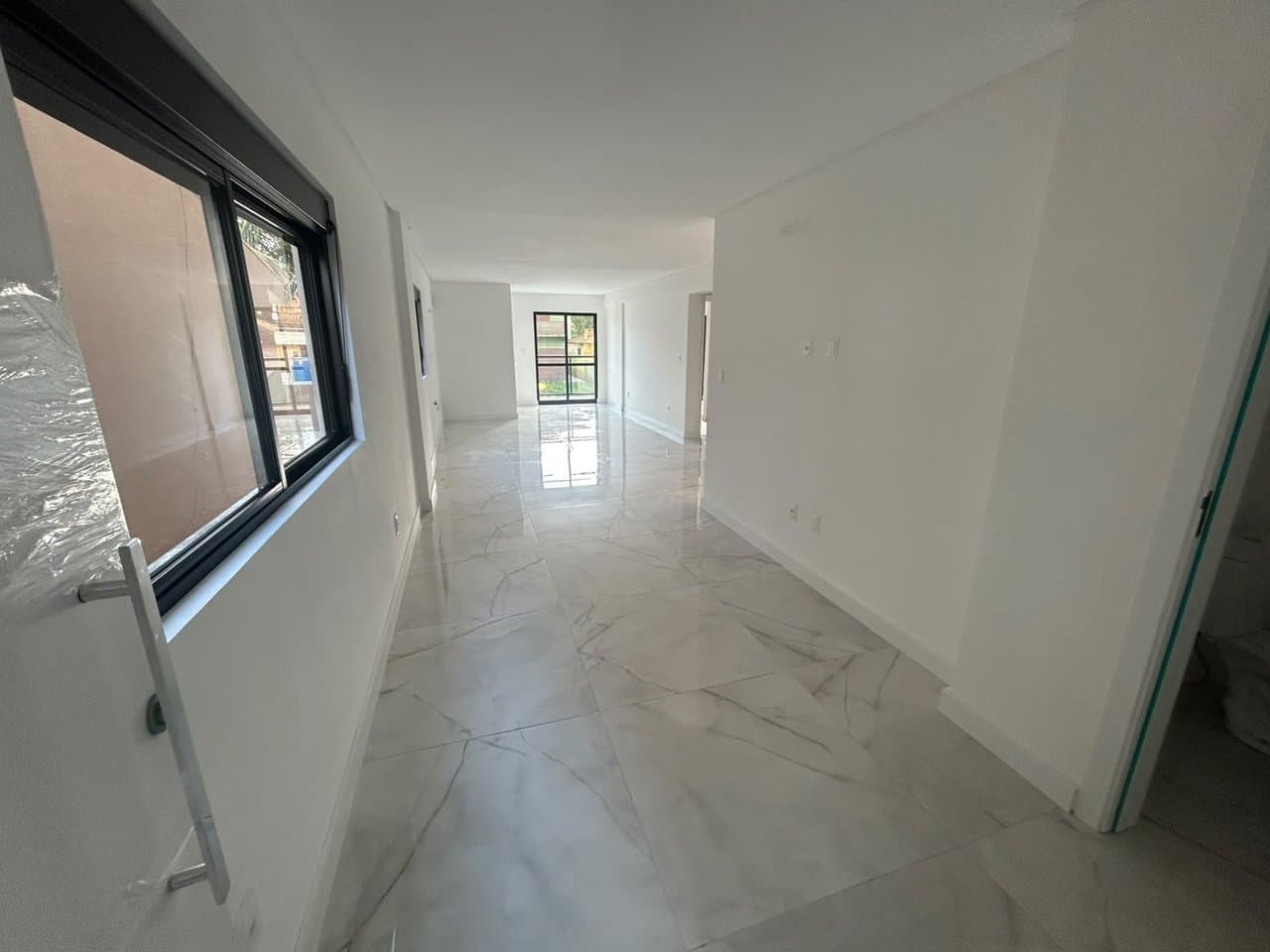 Apartamento de 2 quartos com 1 suíte e 110 m² em Penha