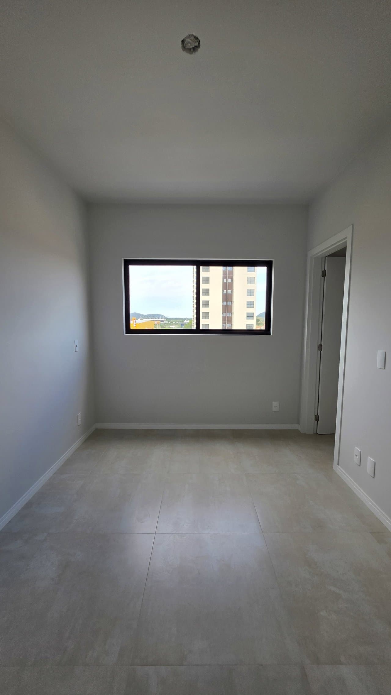 Apartamento de 3 quartos com 1 suíte e 76 m² em Penha