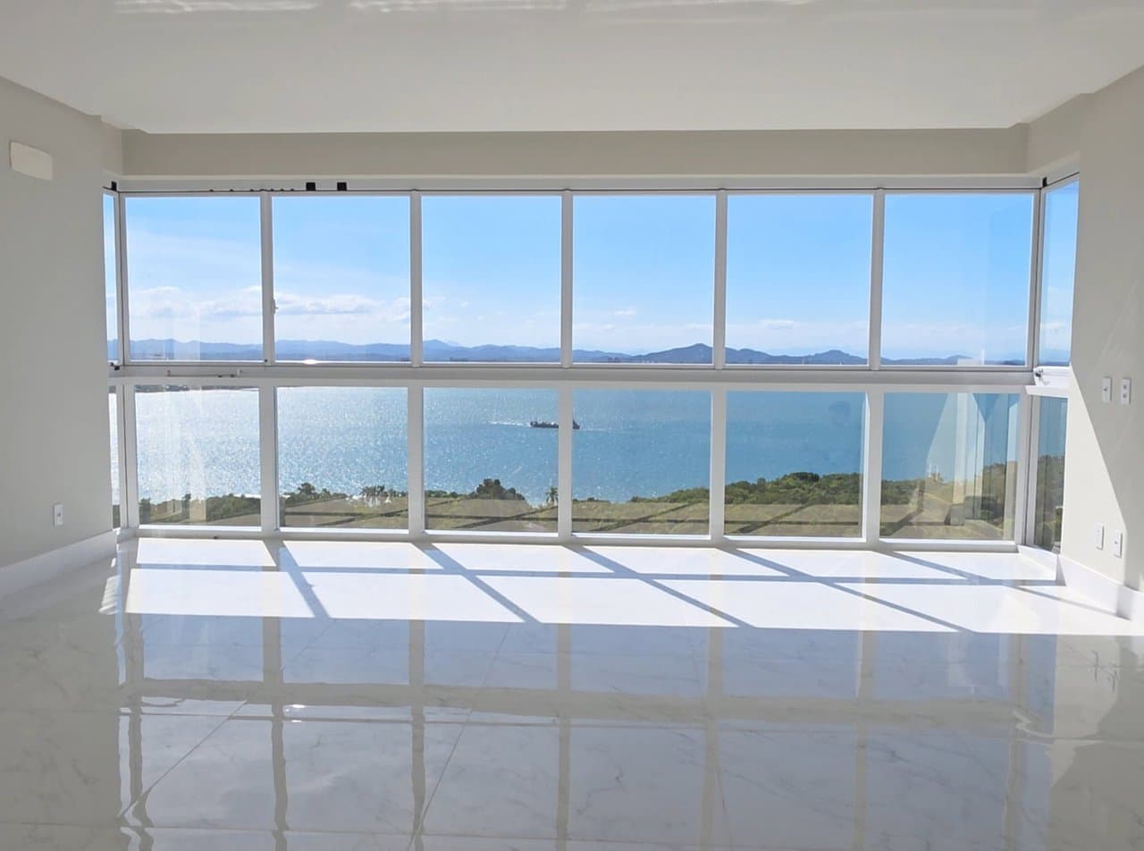 Apartamento de 4 quartos com 4 suítes e 258 m² em Penha